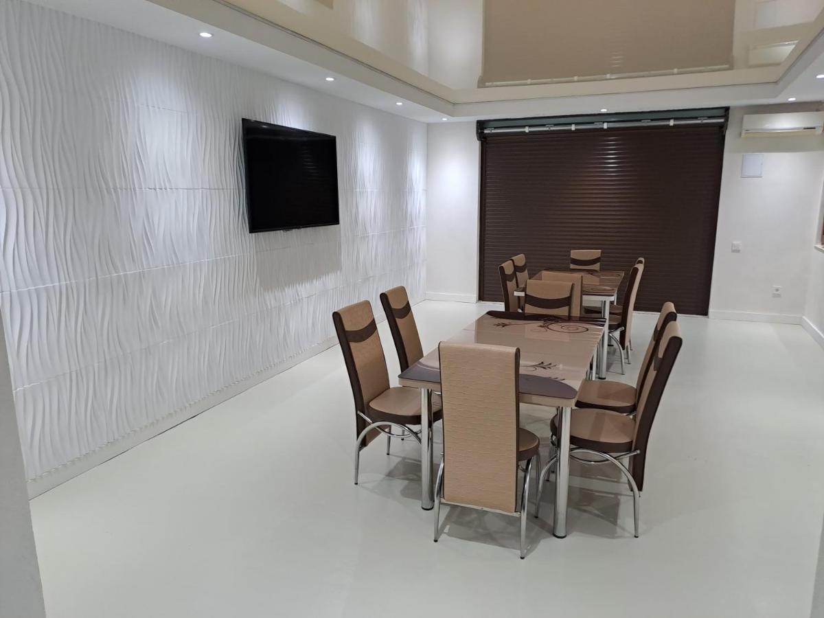 Casa Elena Hotel Două Mai Екстериор снимка