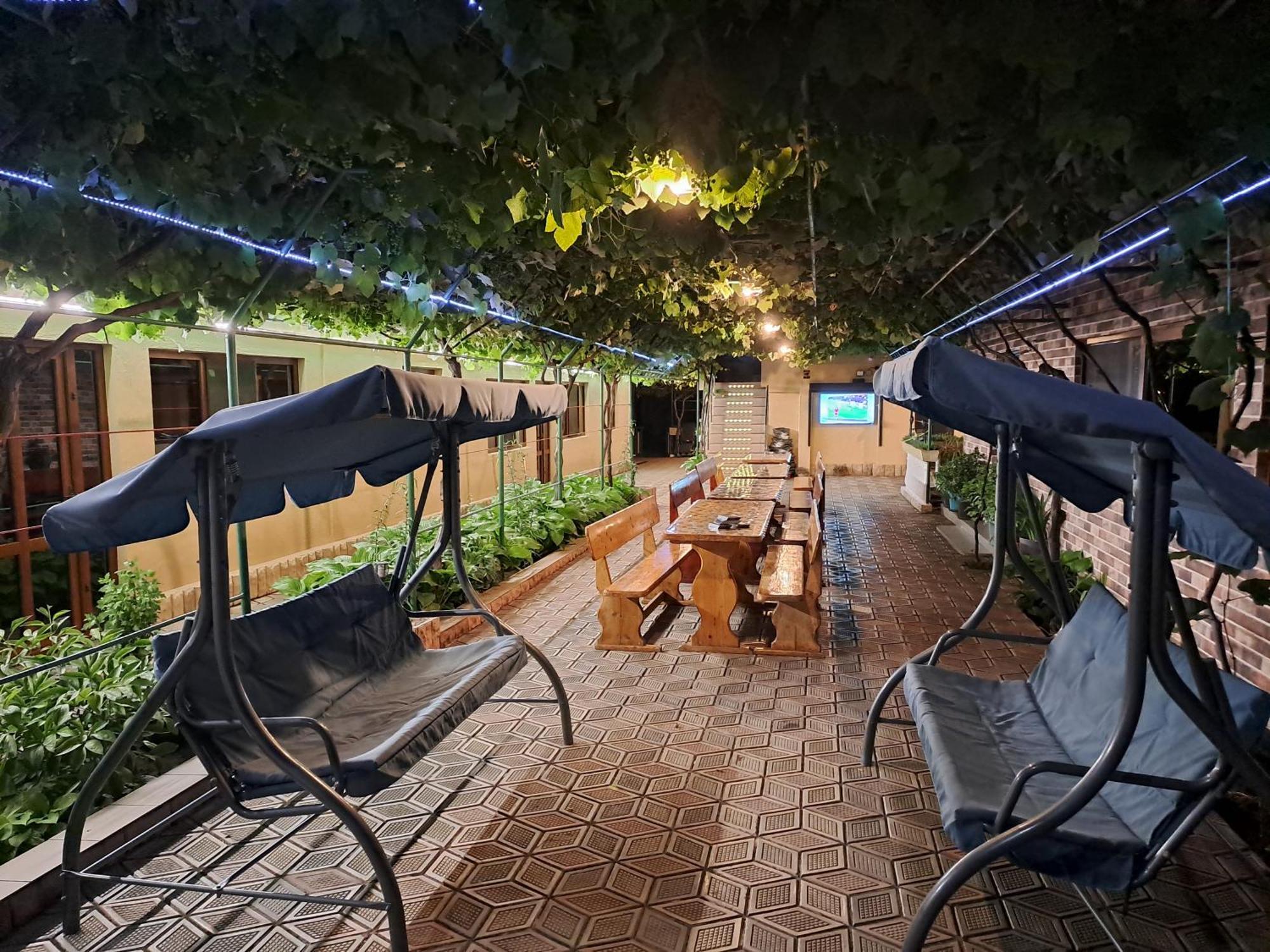 Casa Elena Hotel Două Mai Екстериор снимка